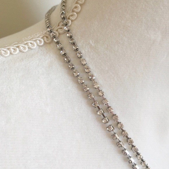 NWT Rhinestone Plunge Necklace ~ Multiple Ways of Wearing ~ Lariat / Choker Hair - Picture 5 of 12